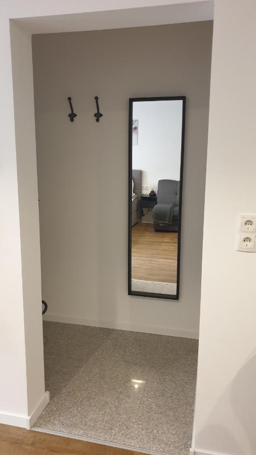 Apartament Airport Kolonia